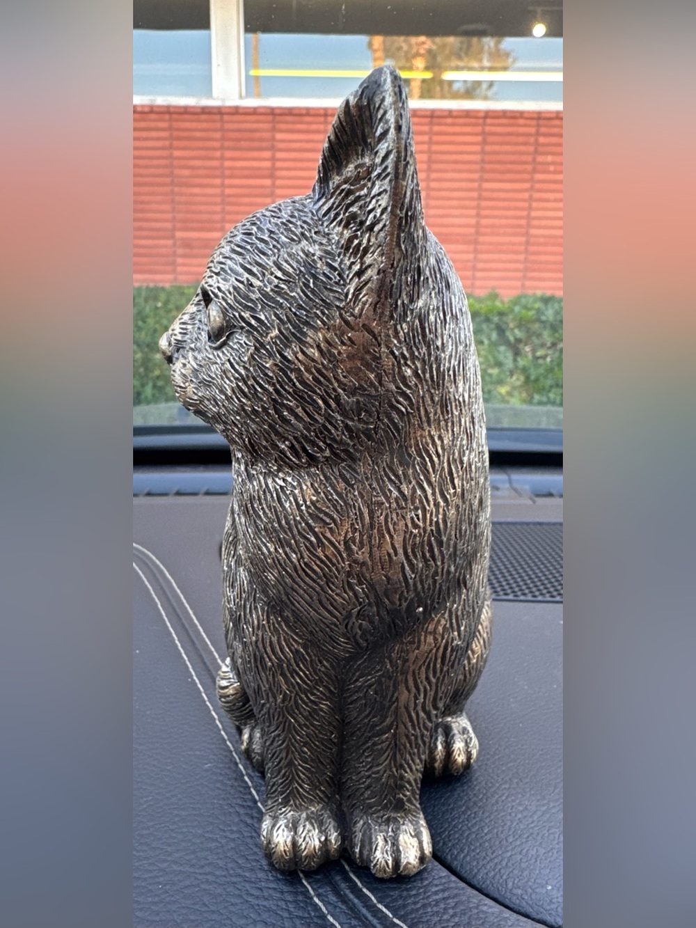 Metallic Cat Figurine - Silver Finish - Picture 4 of 5